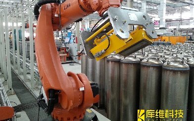 <b>探秘常見碼垛機器人的價格范圍：選擇適合企業的智能解決方案</b>